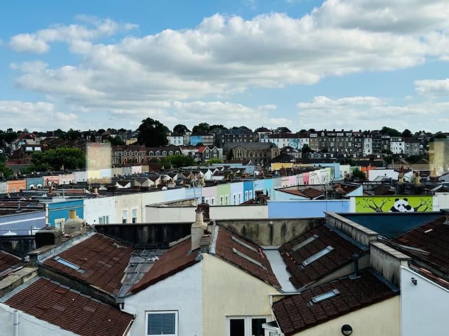 Totterdown House With Views & Garden Holiday home Bristol