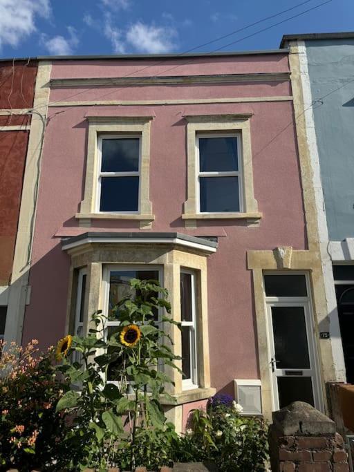 Ferienhaus Totterdown House With Views & Garden